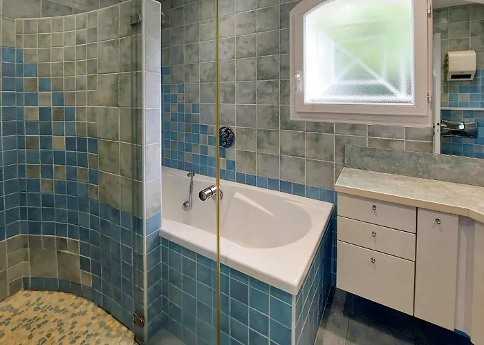 In With Kitchen * Léon