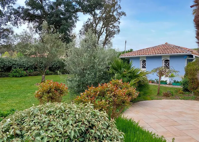 In With Kitchen * Léon